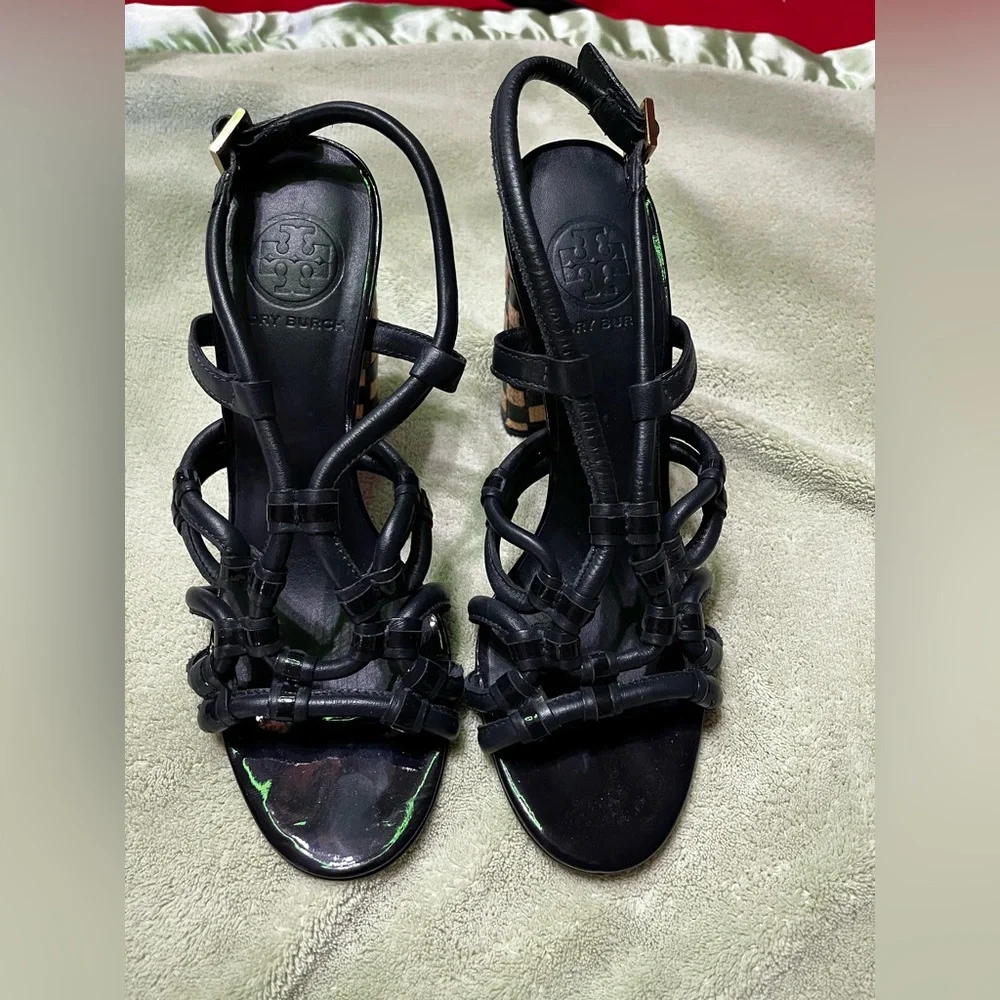 Tory Burch Black and Tan Strappy Block Heels - Picture 14 of 15